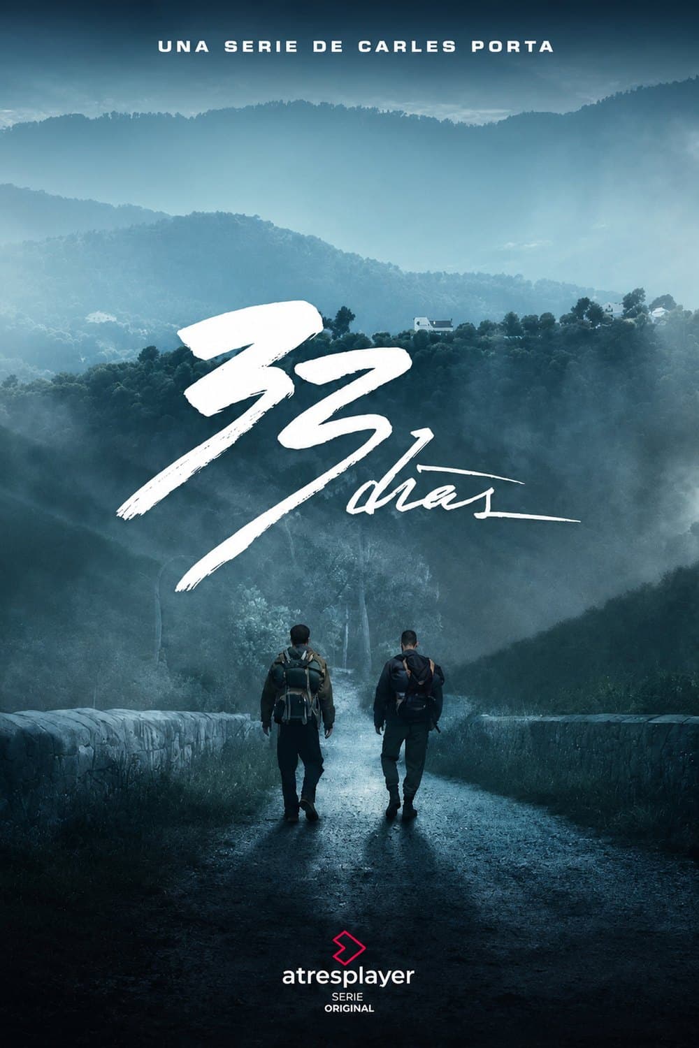 Cartell oficial de 33 días