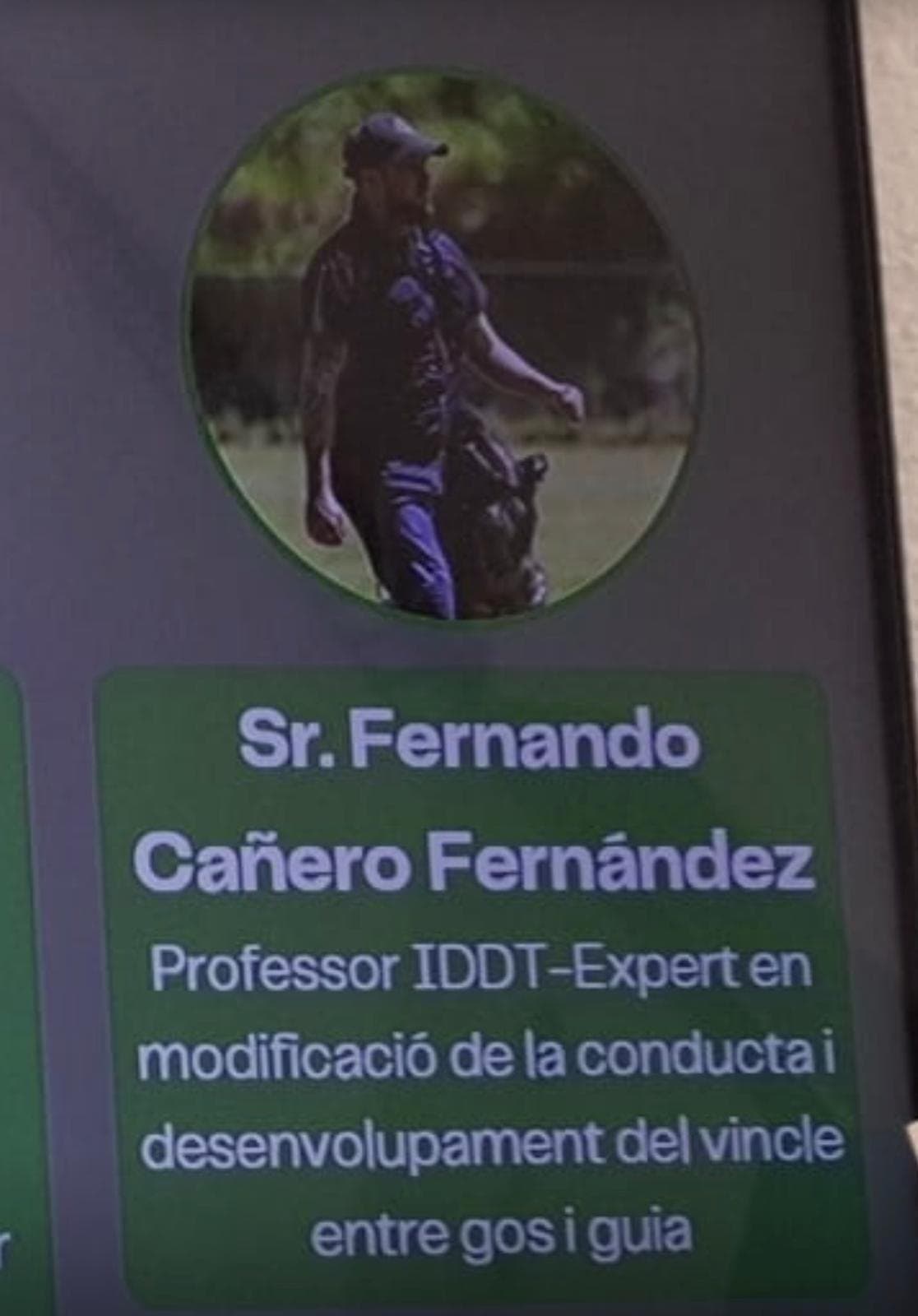 Ficha de ponente de Fernando Cañero Fernández en la jornada de instrucción de unidades caninas de trabajo de la UAB